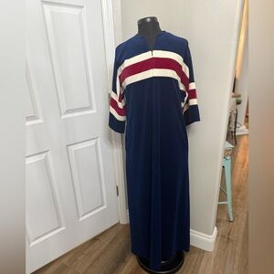 Vanity Fair Womens Vintage 70’s  Housecoat Zip Nightgown Blue Red Cream Dacron S